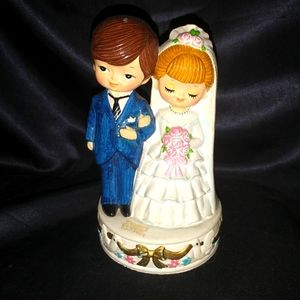 Vintage Bride & Groom